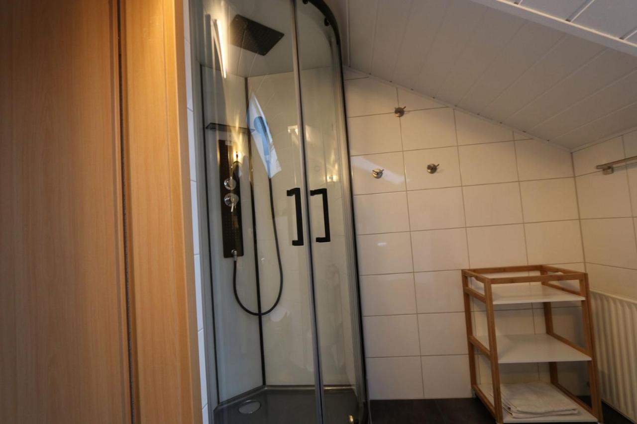 Haus Anne Hotel Neunkirchen  ภายนอก รูปภาพ