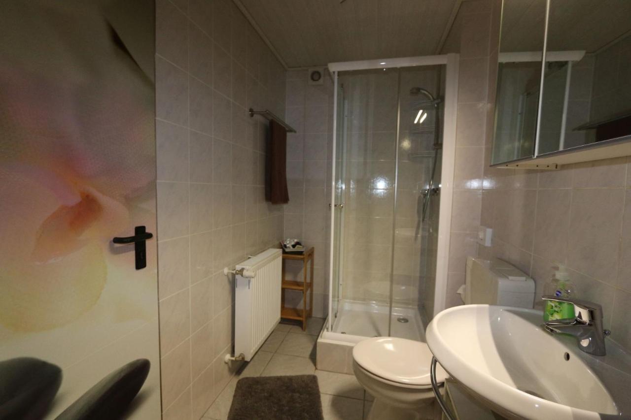 Haus Anne Hotel Neunkirchen  ภายนอก รูปภาพ